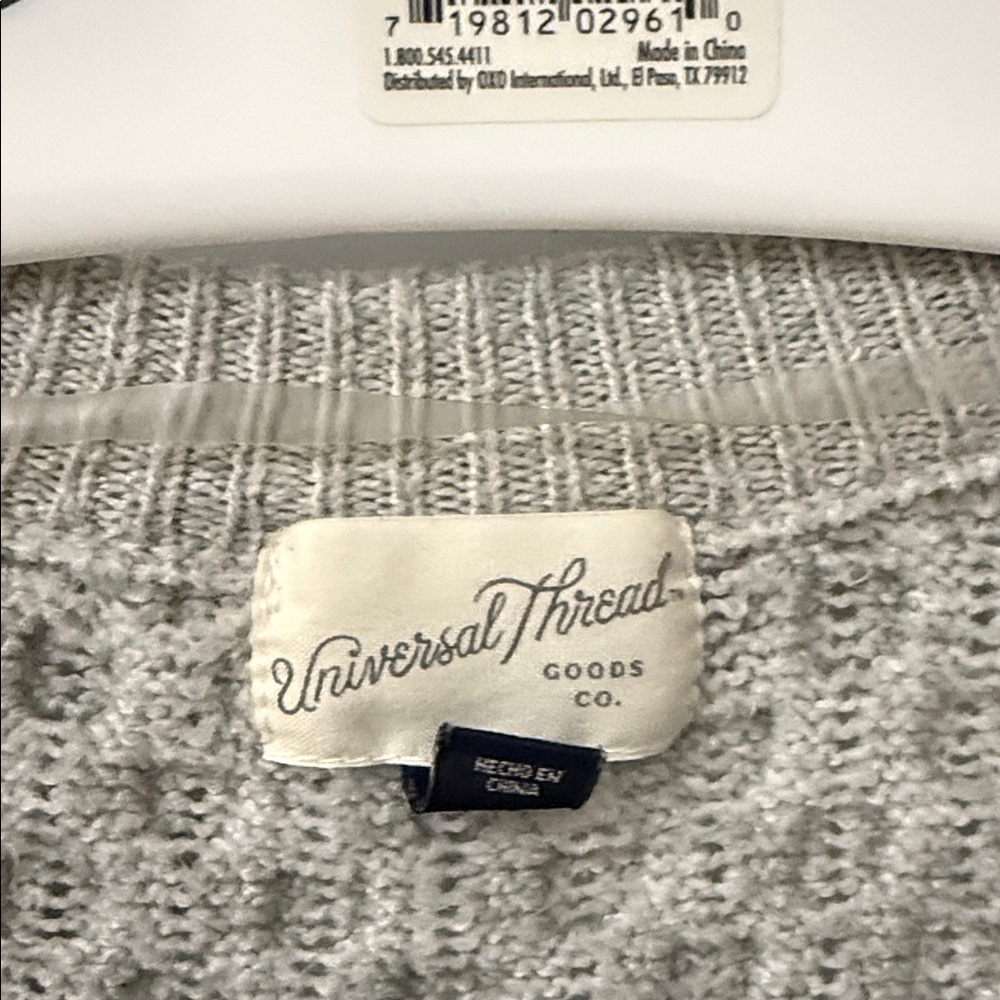 Universal Thread Nice Cozy Gray Knit Cardigan Siz… - image 2